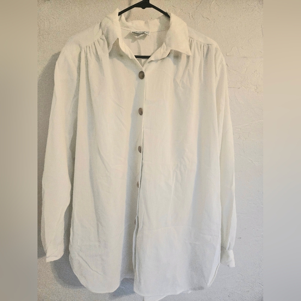 Joanna VTG white blouse gold button up size L classic lagenlook